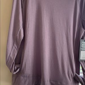 Long sleeve ladies shirt